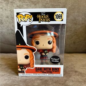 Dani With Binx Funko Pop! #1069 Hocus Pocus Disney Spirit Exclusive Brand New!